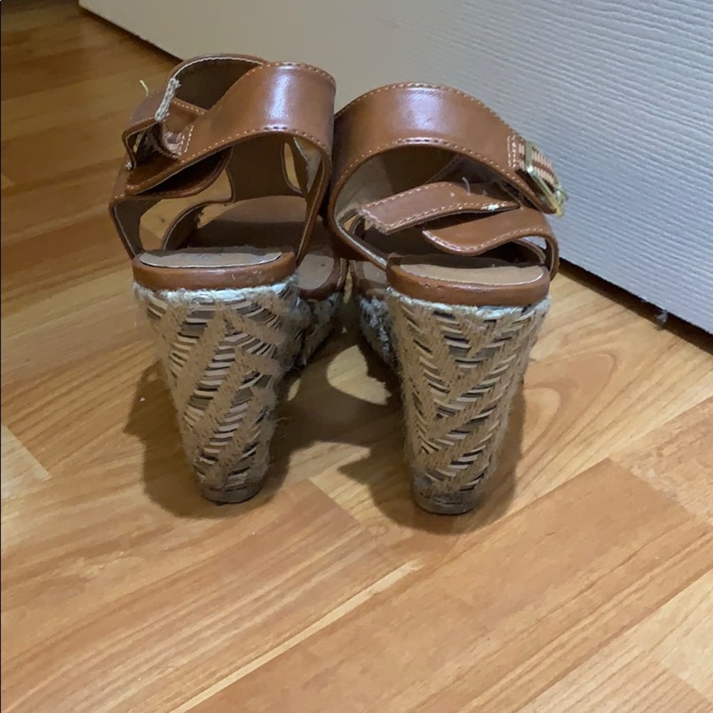 Wedges - Picture 2 of 3